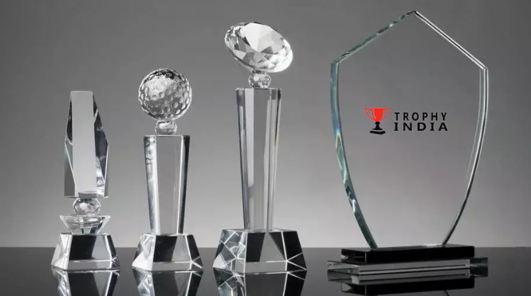 Crystal Trophy Manufacturers That Embody Elegance and Achievement - TrophyIndia