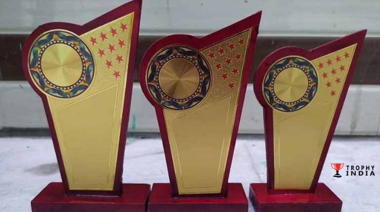 Premium Wooden Trophy Manufacturers in India – Elegant Awards with Timeless Craftsmanship