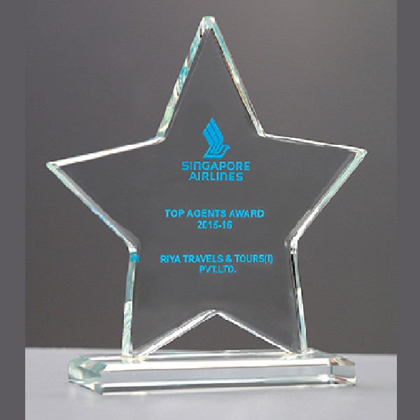 Star Shaped Crystal Awards with Wooden Base – Elegant Recognition